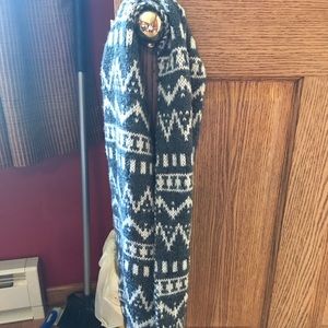 Grey and white Aztec infinity scarf